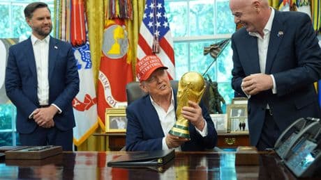 Fußball: WM-Auslosung in Washington - Trump spricht über Putin-Besuch