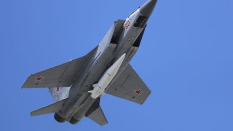 Ukraine-Liveblog: Ukraine: Russland feuerte Hyperschallrakete des Typs Kinschal ab