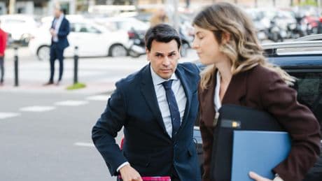 El novio de Ayuso tendrá que declarar en el Tribunal Supremo como testigo a petición del fiscal general