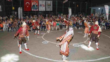 Büyükşehir sanat ekipleri bu yaz mevsimine de damga vuruyor