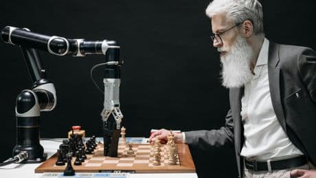 IA, el enemigo en casa
