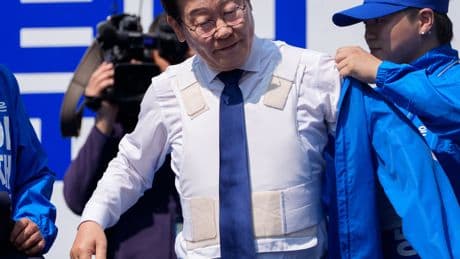 Bulletproof Vests and Glass: South Korean Candidate Tightens Security