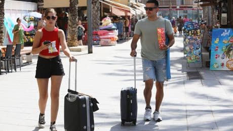 Propietarios que alquilan solo en verano: “El ingreso puede triplicar o cuadruplicar el de una semana en temporada baja”