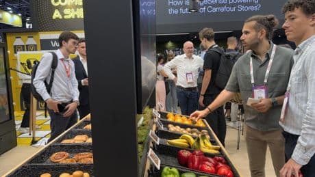 VivaTech: du miroir interactif aux chariots intelligents, l’IA redéfinit l’expérience d’achat