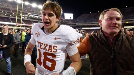 College Football Week 1 — Big Game Previews, Betting Odds, TV Info