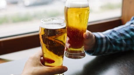 Feierabendbier: Achten Sie auf diese 3 Warnsignale
