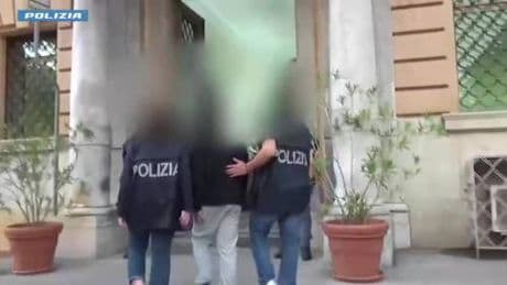 "Mia morte suggellata dal martirio". Fermati due strenieri che inneggiavano a Isis e jihad