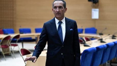 Patrick Drahi a les coudées franches pour réduire sa dette et vendre SFR