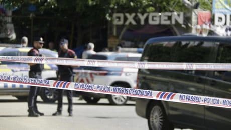 Un detenido tras el hallazgo de un cadáver en avanzada descomposición en Ciutat Meridiana