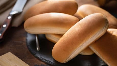 Schockierende Erkenntnis auf Reddit: Hot-Dog-Brötchen enthalten Alkohol?