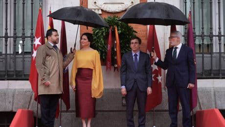 Un Dos de Mayo sin precedentes en la Puerta del Sol: sin parada militar ni presencia del Gobierno