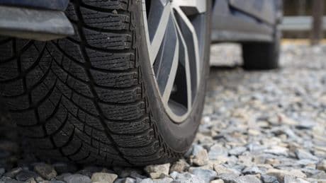 Half miljoen Nederlanders rijden nu met levensgevaarlijke banden