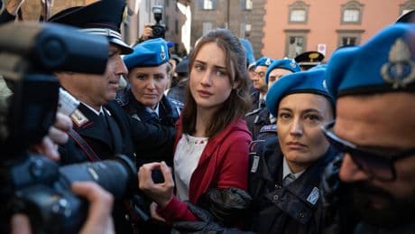 Amanda Knox: la nuova serie su Disney+ riaccende i riflettori su uno dei casi giudiziari più controversi degli ultimi anni