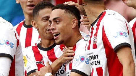 PSV pakt 15de Johan Cruijff Schaal in clubhistorie dankzij late comeback tegen Go Ahead