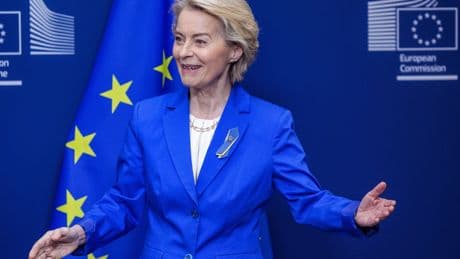 La UE gana tiempo para calmar a Trump