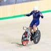 VIDÉO. Cyclisme sur piste : Matthew Richardson bat le record du monde du 200 m à 80 km/h de moyenne