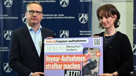 Köln | Heimlich gefilmt: Joggerin übergibt Petition an NRW-Justizminister