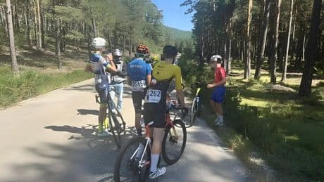 Tragedia en la Vuelta a la Ribera del Duero al morir un joven ciclista de tan solo 17 años
