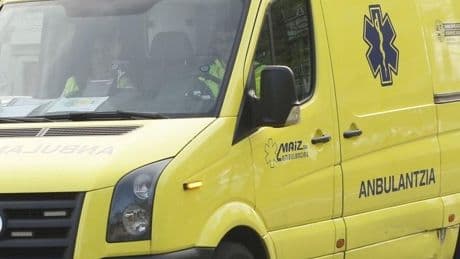 Trasladado al hospital un ciclista tras sufrir una caída a la altura de Muxika