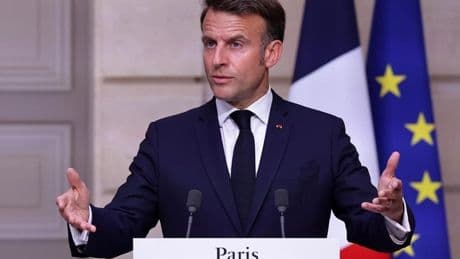 Macron, en la cuerda floja