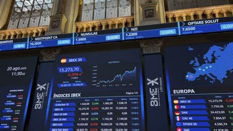 Cautela en las Bolsas europeas a la espera de Powell