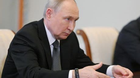 Vladimir Poutine estime que le réarmement de l'Otan n'est pas une «menace» pour la Russie