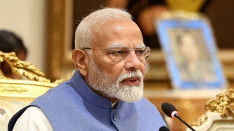 World leaders call for calm after India strikes Pakistan following attack in Kashmir