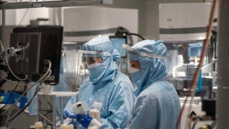 La UB se mantiene entre las 200 mejores universidades del mundo por producción científica