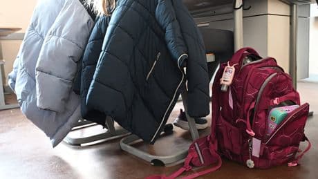Syrisches Mädchen (10) aus Schule geholt  - Abschiebung gescheitert, weil Kinder laut schrien