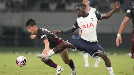 Süper Lig devleriyle anılmıştı! Yves Bissouma'ya talipler var
