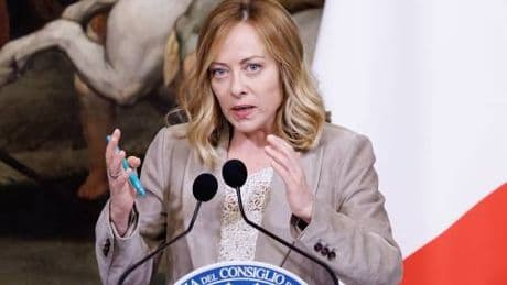 Meloni sente ancora Trump: "Lavoriamo per i negoziati, Kiev vuole la pace"