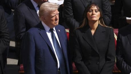 Pourquoi Trump, Biden et Zelensky sont accusés d’avoir enfreint le «dress code» du Vatican aux funérailles du pape François