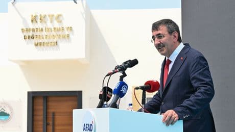 Cumhurbaşkanı Yardımcısı Yılmaz, KKTC'de konuştu: Güçlü olmak zorundayız