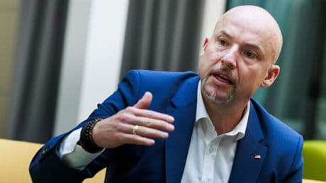 CSU-Landesgruppenchef: „Man kann die AfD klein regieren“