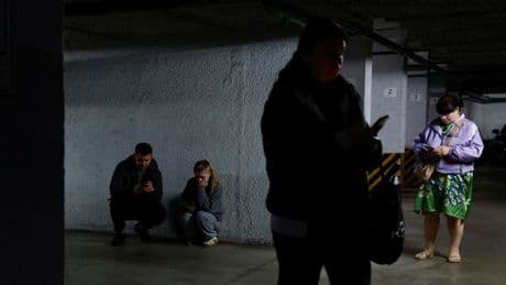 Ukraine-Liveblog: Massiver Drohnenangriff auf Kiew