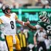 National Football League: Vier Touchdowns gegen Ex-Team: Rodgers gewinnt mit Steelers
