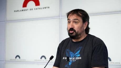 La CUP acusa a ERC y Comuns de "lavarse las manos" con la ampliación del aeropuerto: "No se puede engañar más a la ciudadanía"