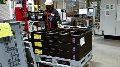 Une « prime exceptionnelle » de 1 000 euros pour tout achat d’une voiture électrique équipée de batterie européenne, annonce le gouvernement