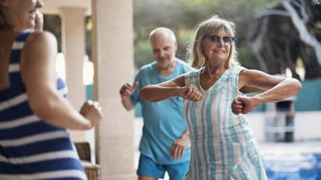 “Dieta mediterránea, bailar o andar 20 minutos reducen la necesidad de psicofármacos”