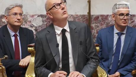 Storms in France leave 2 dead, 17 injured and cause parliament to spring a leak