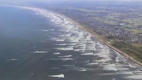Tsunami LIVE: Hawaii, Japan and US issued with warnings after monster earthquake