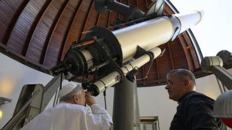 Papst Leo XIV. telefoniert mit Buzz Aldrin – 56. Jahrestag der Mond-Landung