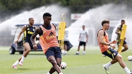 Fenerbahçe'de Feyenoord maçı hazırlıkları sürdü