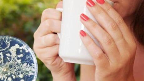 Seramik kupaki çatlaktan sızıyor! Kahve keyfi zehir olmasın, en iyi çözüm kalemlik
