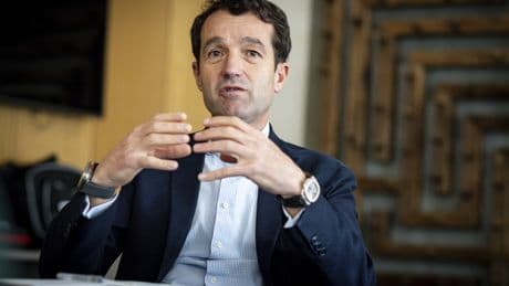 El consejo de Indra da luz verde a estudiar la fusión con Escribano
