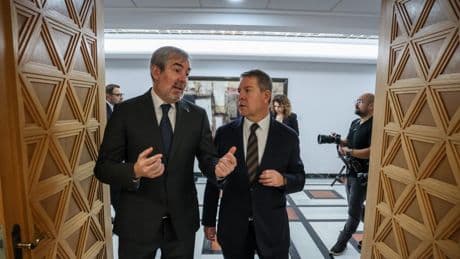 Castilla-La Mancha se plantea recurrir el decreto del reparto de migrantes por falta de financiación