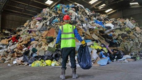 Waterstof uit afvalberg kan chemiebedrijven jaren brandstof geven