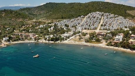 Türkiye'nin iki numaralı isminin tatil yaptığı yerde beş gündür su yok!