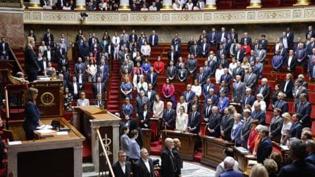 « Qui va décider que parmi les futures victimes, certaines méritent l’hommage de la représentation nationale et d’autres non ? »