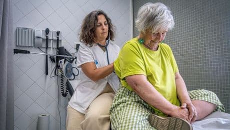 Los pacientes, ante la reforma de los CAP: "Lo mejor es que se garantice tener siempre el mismo médico de cabecera"